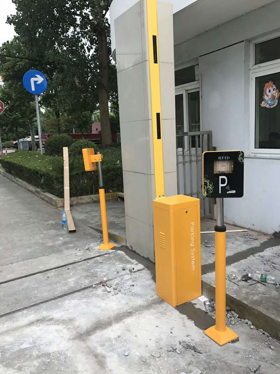 道闸安装|上海自动道闸安装|上海电动道闸安装